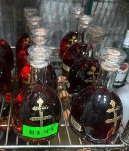 DESCRIPTION (8) SMALLER BOTTLES OF D'USSE COGNAC ADDITIONAL INFORMATION RETAILS FOR $25 PER THIS LOT IS: SOLD BY THE PIECE LOCATION KITCHEN QTY 8