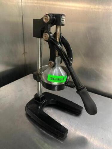 DESCRIPTION MANUAL JUICER LOCATION KITCHEN QTY 1
