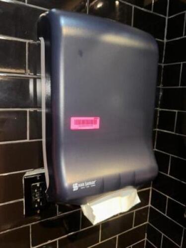 DESCRIPTION (4) SAN JAMAR AUTOMATIC PAPER TOWEL DISPENSERS. THIS LOT IS: SOLD BY THE PIECE LOCATION BATHROOMS QTY 4