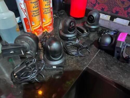 DESCRIPTION (6) AMCREST 2K WIRELESS SECURITY CAMERAS ADDITIONAL INFORMATION RETAILS FOR $70 PER UNIT THIS LOT IS: SOLD BY THE PIECE LOCATION BACK BAR