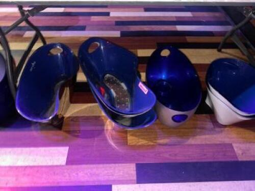 DESCRIPTION (4) ASSORTED PLASTIC BAR BUCKETS / PRESENTERS THIS LOT IS: ONE MONEY LOCATION BACK BAR QTY 1
