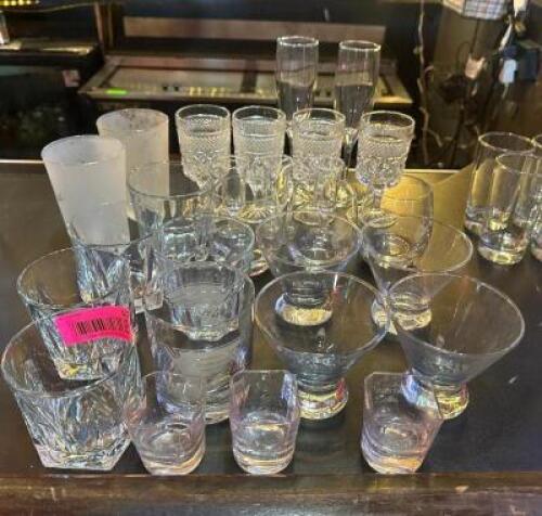 DESCRIPTION (1) LOT OF ASSORTED BAR GLASSES THIS LOT IS: ONE MONEY LOCATION MAIN BAR QTY 1
