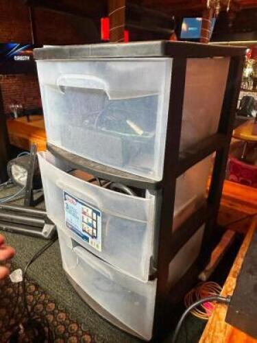DESCRIPTION THREE DRAWER PLASTIC ORGANIZER W/ CONTENTS - ASSORTED AUDIO VISUAL CABLES. LOCATION MAIN BAR QTY 1