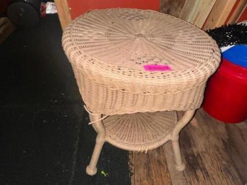 DESCRIPTION (2) WICKER PATIO LOW TABLES. THIS LOT IS: ONE MONEY LOCATION WAREHOUSE QTY 1