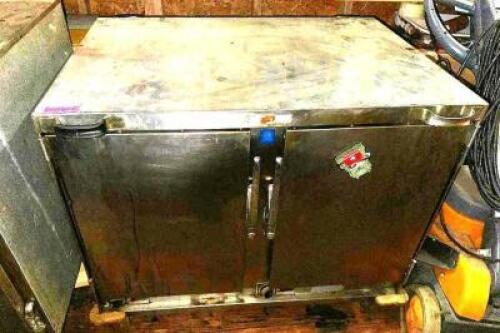 DESCRIPTION 36" TWO DOOR STAINLESS WARMER W/ WORK TOP. LOCATION WAREHOUSE QTY 1