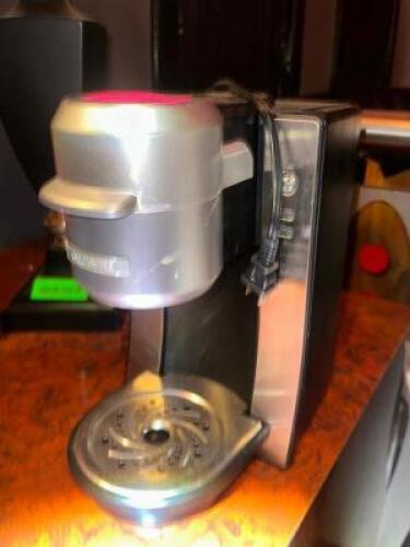 DESCRIPTION MR. COFFEE SINGLE SERVE BREWER, LOCATION MAIN BAR QTY 1