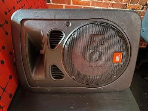 DESCRIPTION JBL EON10G2 LOUD SPEAKER BRAND / MODEL: JBL EON10G2 LOCATION MAIN BAR QTY 1