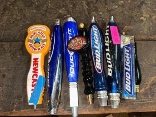 DESCRIPTION (6) ASSORTED TAP HANDLES LOCATION WAREHOUSE QTY 1