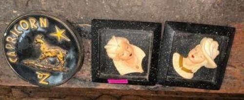 DESCRIPTION (3) PIECES OF ASSORTED DECORATION. SMALL DOOR PLAQUES LOCATION WAREHOUSE QTY 1