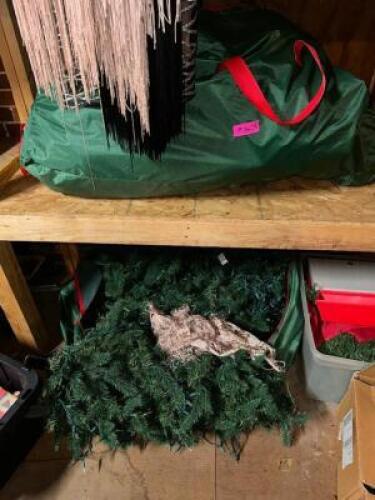 DESCRIPTION 12' CHRISTMAS TREE LOCATION WAREHOUSE QTY 1