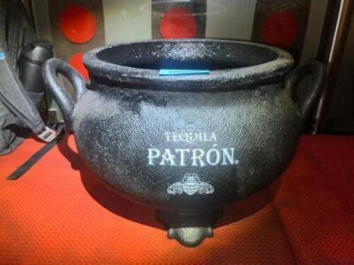 DESCRIPTION PATRON HEAVY DUTY PLASTIC CAULDRON BOTTLE PRESENTER. LOCATION MAIN BAR QTY 1