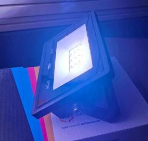 DESCRIPTION (2) 20 WATT LED LIGHTS THIS LOT IS: SOLD BY THE PIECE LOCATION OFFICE QTY 2