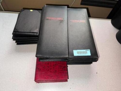 DESCRIPTION (1) LOT OF PEPPER LOUNGE LOGO BILL PRESENTER BOOKS. THIS LOT IS: ONE MONEY LOCATION OFFICE QTY 1