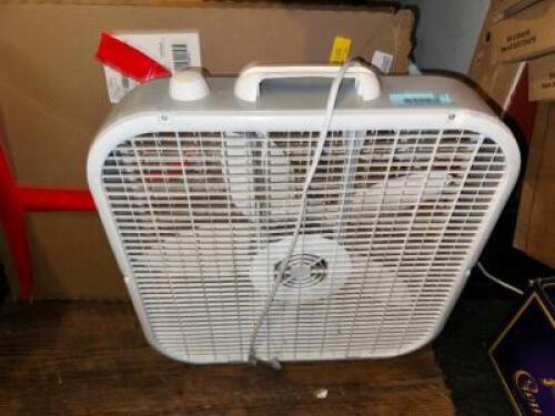 DESCRIPTION 20" BOX FAN LOCATION WAREHOUSE QTY 1