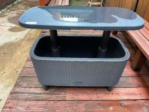 DESCRIPTION PATIO OTTOMAN CHEST COOLER / TABLE 30" LOCATION TIKI BAR QTY 1