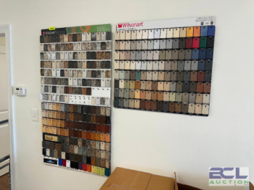 WALL MOUNTED COLOR RETAIL DISPLAY