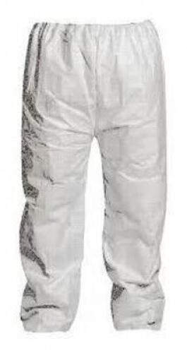 DESCRIPTION: (1) CASE OF (50) DISPOSABLE PANTS BRAND/MODEL: TYVEK 400 #29562139 SIZE: 2X RETAIL$: $220.00 EA QTY: 1