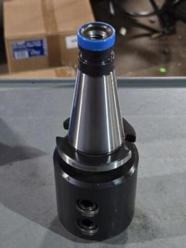 DESCRIPTION: (1) NMTB40 TAPER END MILL HOLDER BRAND/MODEL: TMX 7-165-070Q SIZE: 1-1/2' HOLE DIA 4" PROJ. 2-5/8" NOSE RETAIL$: $173.83 QTY: 1
