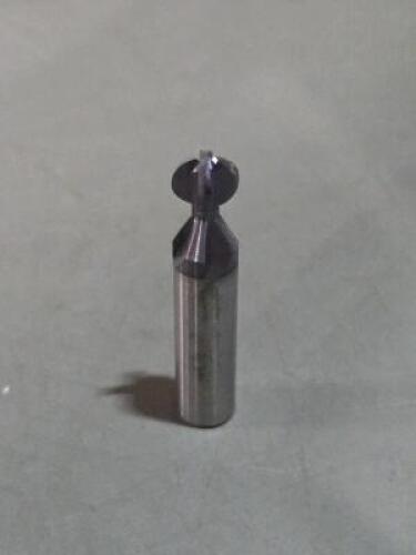 DESCRIPTION: (4) REGROUND CARBIDE BALL EBD MILLS BRAND/MODEL: GWS TM-3558 SIZE: 5/16" DIA .25" LOC RETAIL$: $191.96 QTY: 4