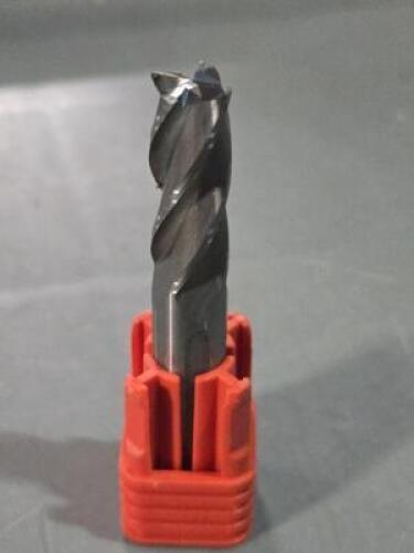 DESCRIPTION: (2) SOLID CARBIDE SQ END MILL BRAND/MODEL: FULLERTON 32017CR SIZE: 3/8" DIA 1" LOC .025 CR RETAIL$: $51.20 QTY: 2