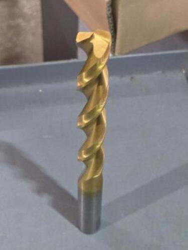 DESCRIPTION: (2) HSS JOBBER DRILL BITS BRAND/MODEL: WESTWARD 6PTC1 SIZE: 16.5mm RETAIL$: $86.32 QTY: 2