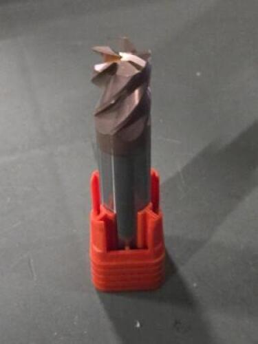 DESCRIPTION: (1) CARBIDE SQ END MILL BRAND/MODEL: FULLERTON 37654 SIZE: 5/8" DIA RETAIL$: $151.99 QTY: 1