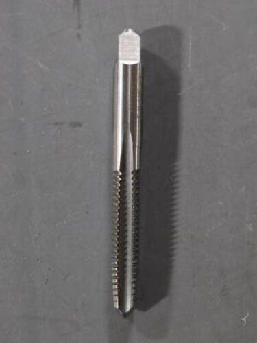 DESCRIPTION: (7) HSS STRAIGHT FLUTE TAPS BRAND/MODEL: HERTEL 023885011 SIZE: 58/16-18 UNC RETAIL$: $59.01 QTY: 7