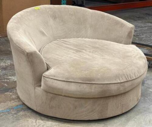 REVOLVING SOFA LOUNGE SEAT