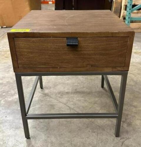 (4) NIGHT STANDS