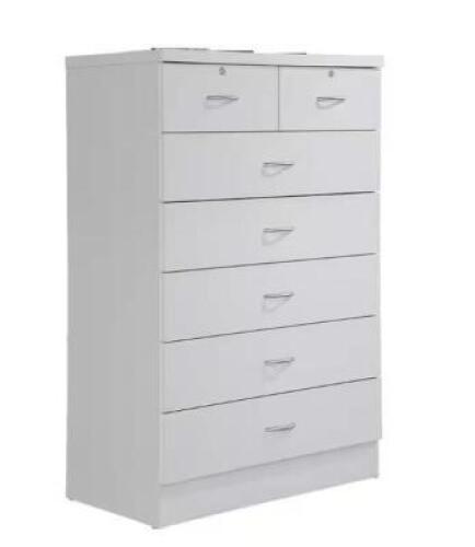 7-DRAWER DRESSER CHEST IN WHITE