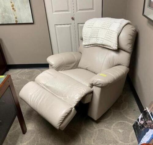 LEATHER RECLINING CHAIR