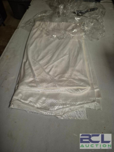 8FT. WHITE POLY SILK 1-PLY 1-POCKET #66