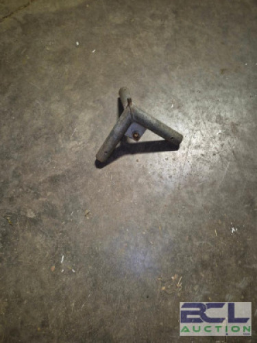 8 - CORNERS FOR HIGH PEAK TENTS W/CABLES #123