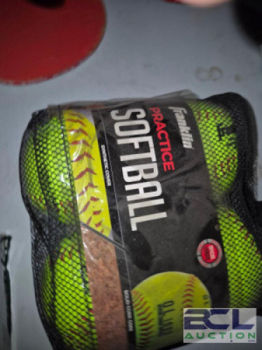 4 Softballs #210