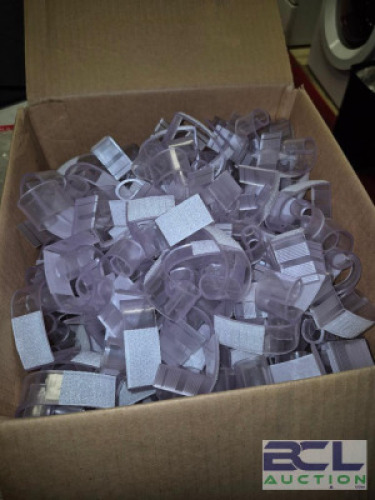 1 - Box of Skirting Clips #326