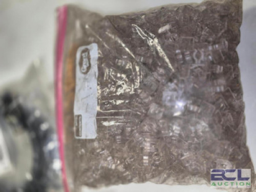1 - Bag of cable clips #354