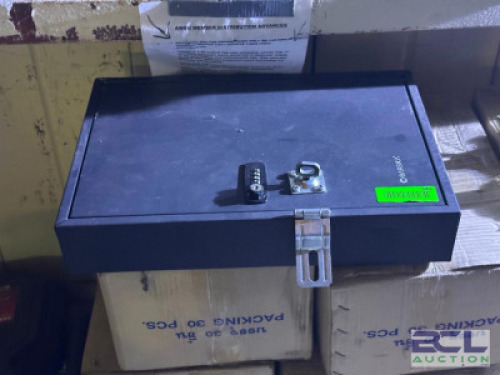 WALL MOUNTED LOCK BOX