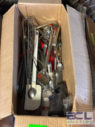 ASSORTED KITCHEN SUPPLIES