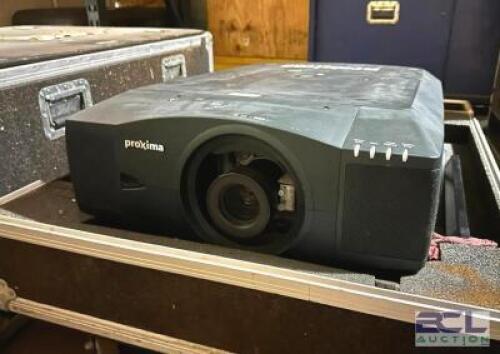 PROXIMA PRO AV9350 PROJECTOR WITH ROAD CASE