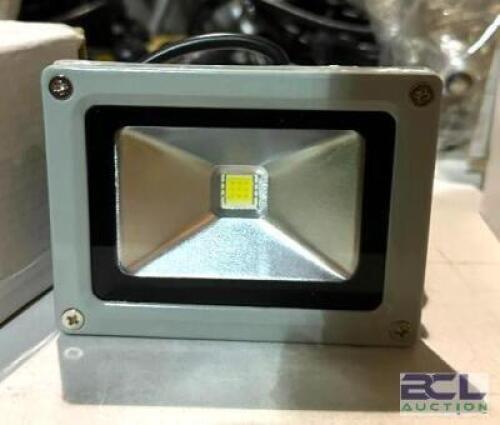 (2) LED LIGHTS