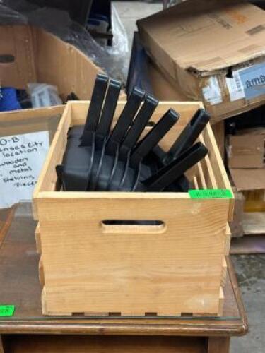 ASSORTED DUST PANS