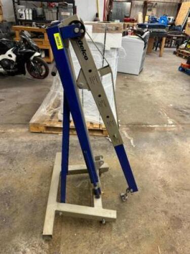 AC DELCO 1 1/2 TON CHERRY PICKER