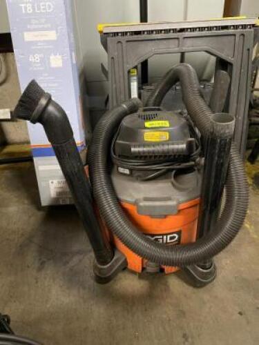 RIDGID SHOP VACUUM
