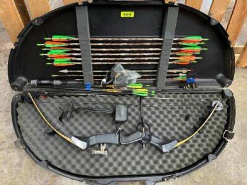 BROWNING COMPOUND BOW W/ CASE AND ARROW.
