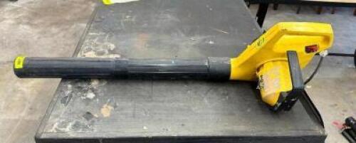 HAND HELD ELECTRIC LEAF BLOWER