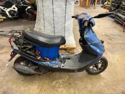 JIANGSU 49 CC GAS POWERED CYCLE.