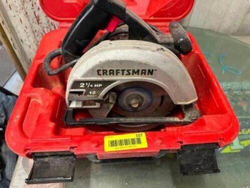 CRAFTSMAN 7.25" CIRCSAW W/ CASE.