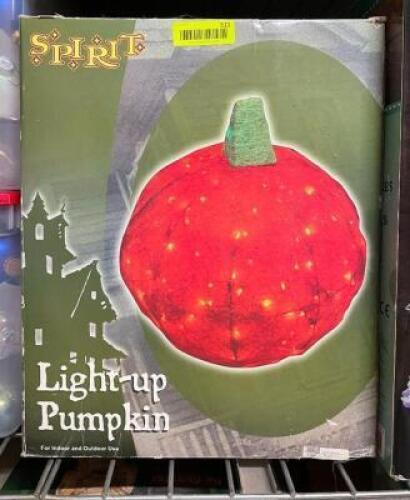 SPIRIT LIGHT-UP PUMPKIN - INDOOR USE.