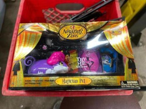 (4) AMAZING ZHUS MAGICIAN PET TOYS - NEW IN BOX