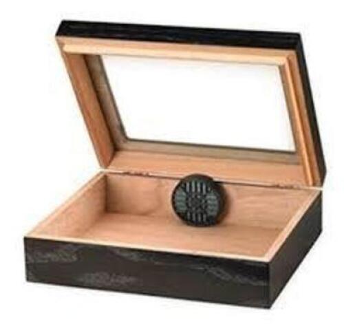 DESCRIPTION: (3) GLASSTOP HUMIDOR BRAND/MODEL: CANADA HUMIDOR #HUM-TR20 INFORMATION: IMAGES ARE FOR ILLUSTRATION PURPOSES ONLY AND MAY NOT BE AN EXACT